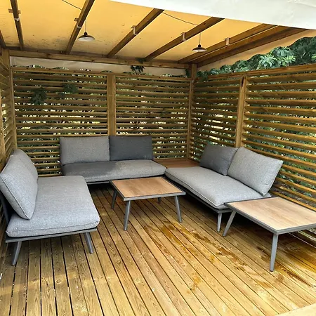 Natuara - L'ecrin Du Ferret Kamp alanı