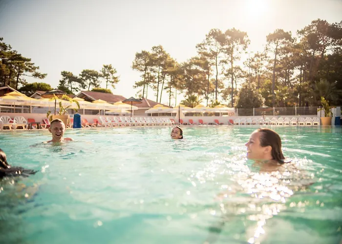 Natuara - L'ecrin Du Ferret Kamp alanı *