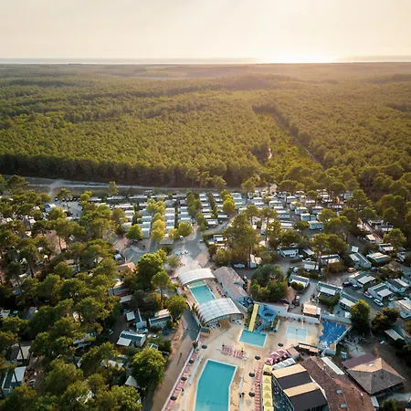 Campsite Natuara - L'ecrin Du Ferret Lege-Cap-Ferret